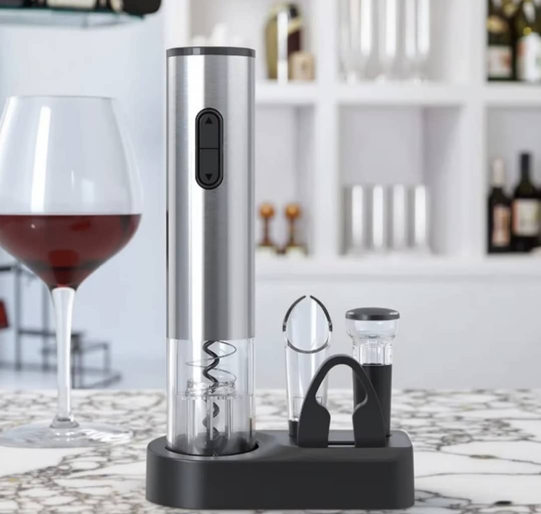 🍷 Coffret Électrique 4-en-1 pour Vin – Ouvre-Bouteille Rechargeable + Accessoires Premium