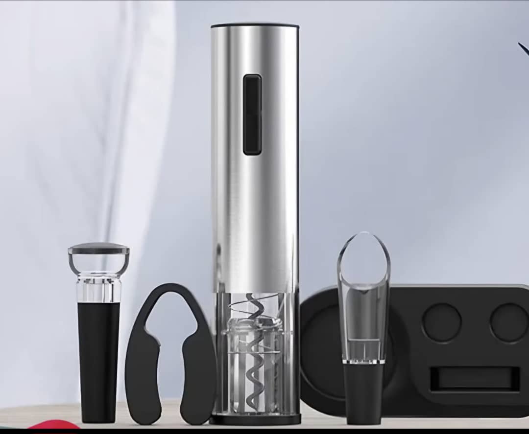 🍷 Coffret Électrique 4-en-1 pour Vin – Ouvre-Bouteille Rechargeable + Accessoires Premium